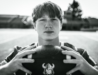Aug.-30-2026-Zander-Senior-Photos-12.jpg_compressed