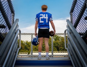 Aug.-30-2026-Zander-Senior-Photos-7.jpg_compressed